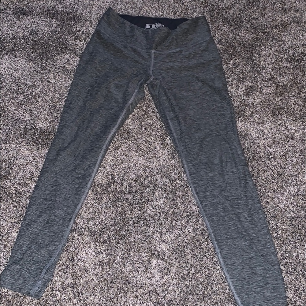 New balance leggings size M